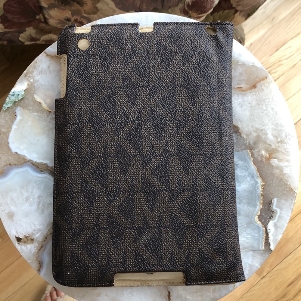 MICHAEL KORS IPAD MINI COVER - Picture 2 of 4